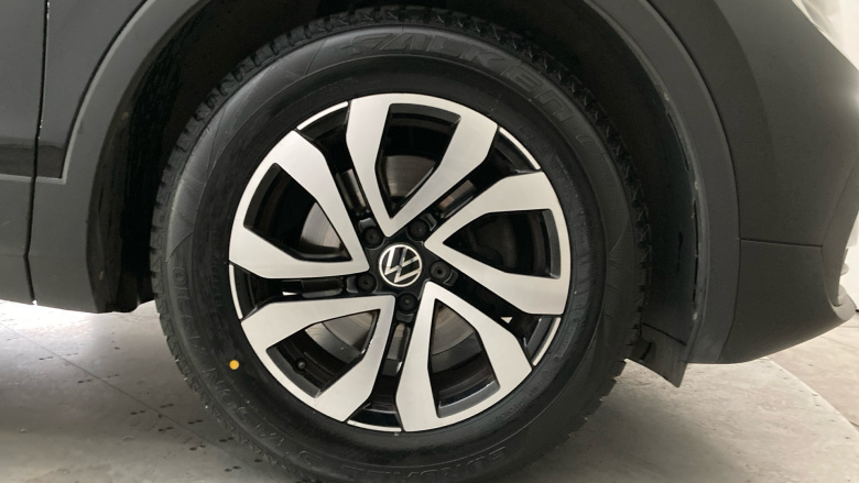 Volkswagen Tiguan 1.5 TSI 150 Active 5dr DSG Petrol Estate